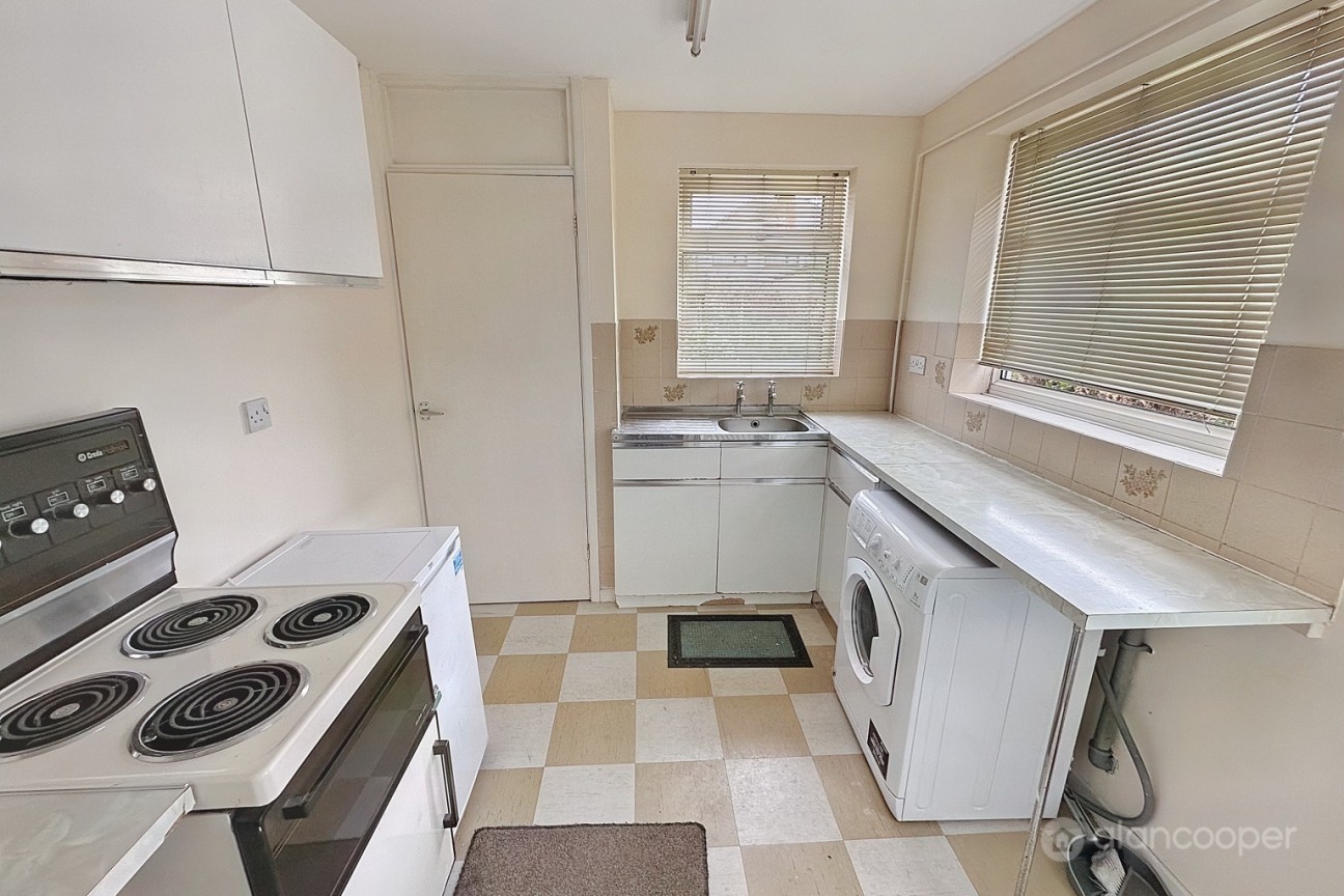 Greenmoor Road, Nuneaton, CV10 7EW