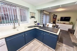 Marsdale Drive, Manor Park, Nuneaton, CV10 7RU