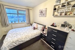 Marsdale Drive, Manor Park, Nuneaton, CV10 7RU