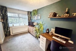 Marsdale Drive, Manor Park, Nuneaton, CV10 7RU