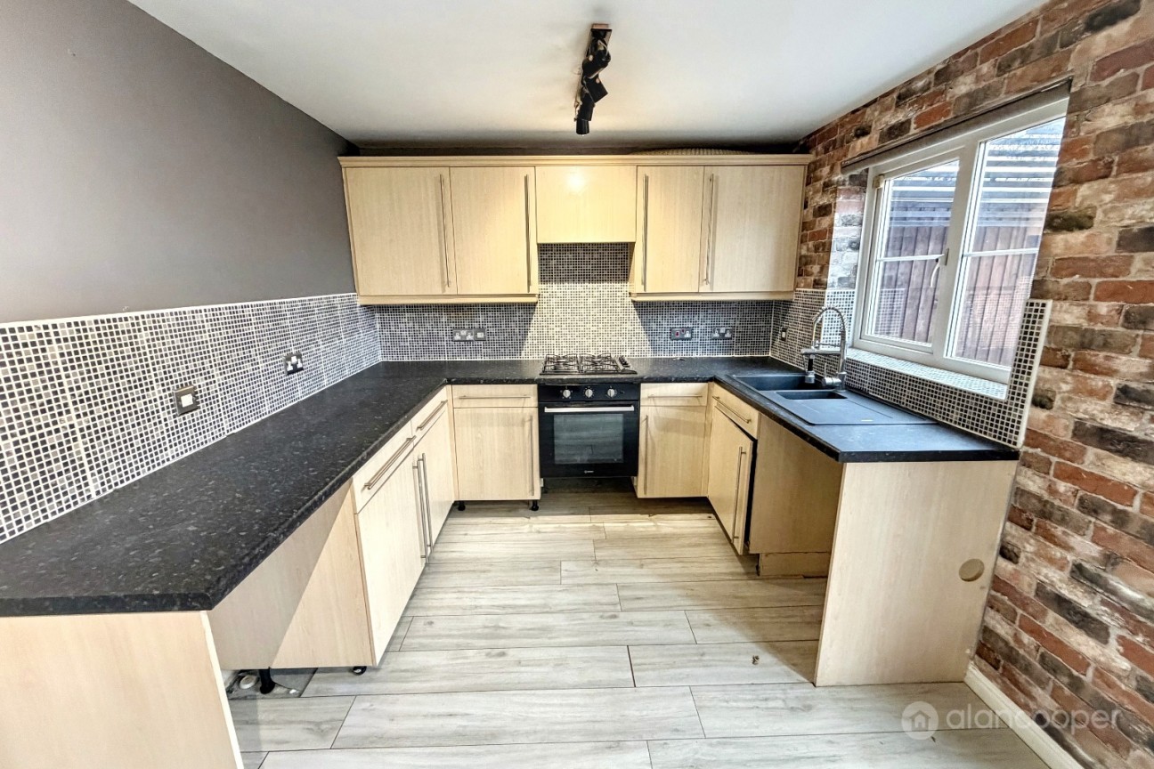 Chaytor Drive, The Shires, Nuneaton, CV10 9ST