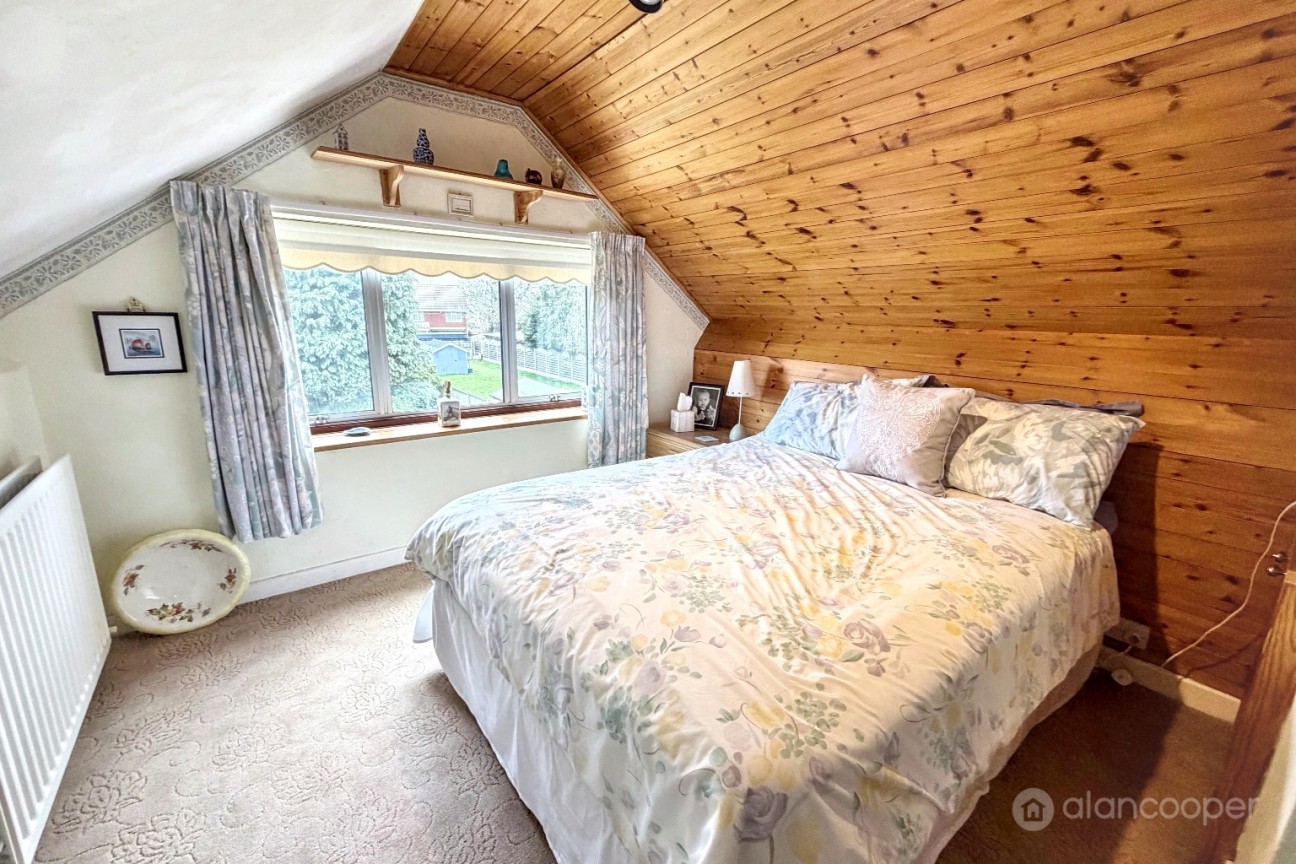 Golf Drive, Whitestone, Nuneaton, CV11 6ND