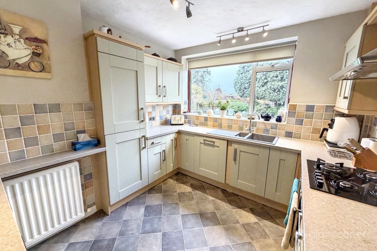 Golf Drive, Whitestone, Nuneaton, CV11 6ND