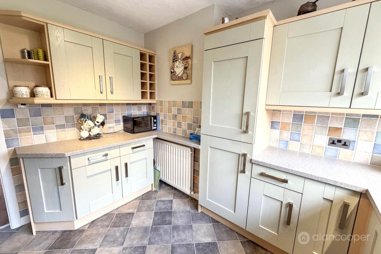 Golf Drive, Whitestone, Nuneaton, CV11 6ND