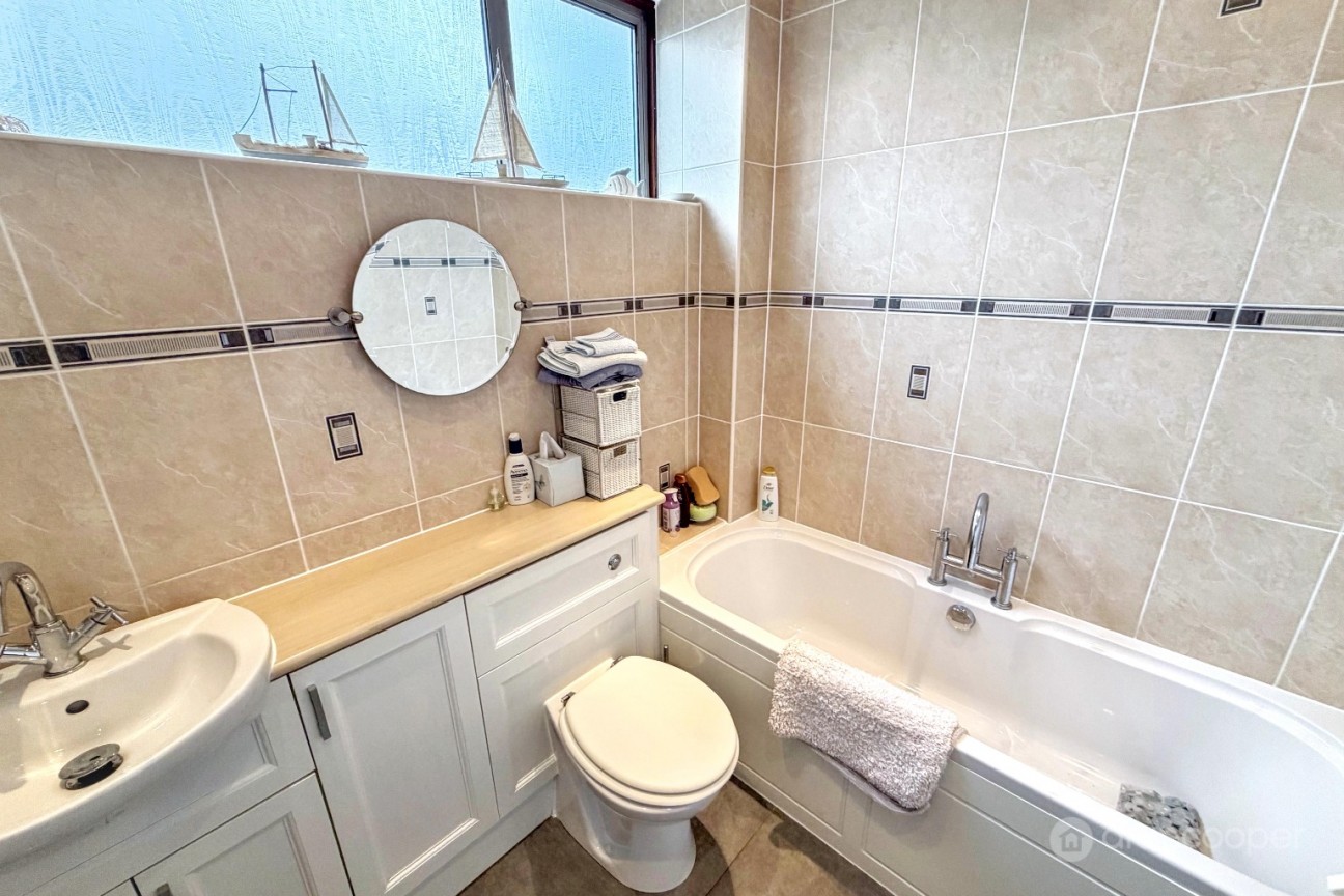 Golf Drive, Whitestone, Nuneaton, CV11 6ND