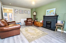 Canalside, Hawkesbury Village, Coventry, CV6 6RB