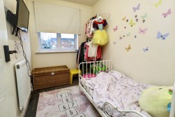 Canalside, Hawkesbury Village, Coventry, CV6 6RB