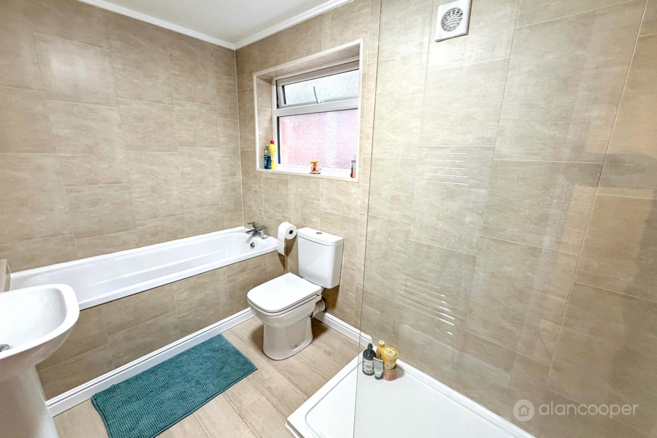 Oberon Close, Whitestone, Nuneaton, CV11 6NT