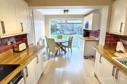 Oberon Close, Whitestone, Nuneaton, CV11 6NT