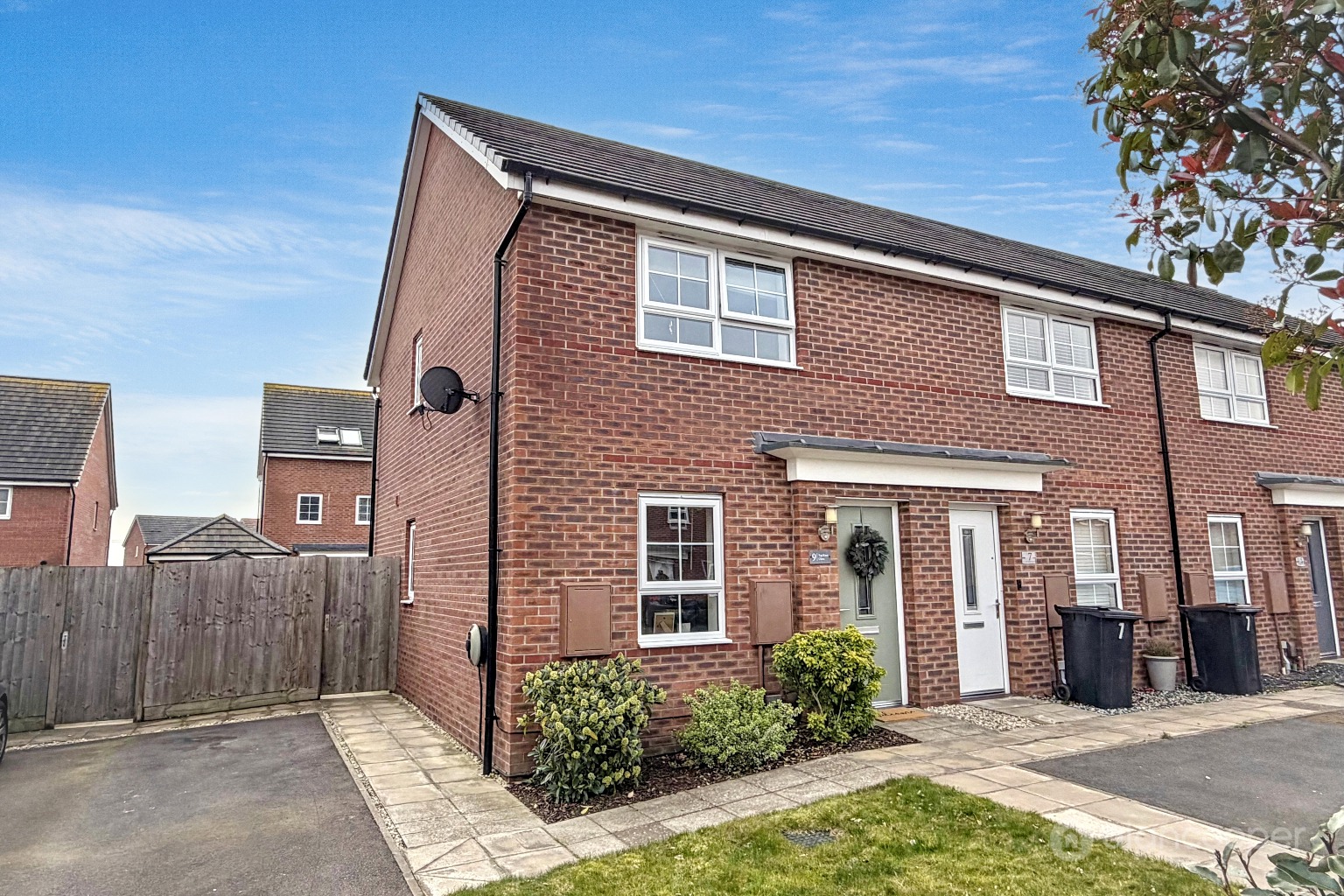 Top Knot Close, Nuneaton, CV11 6DA