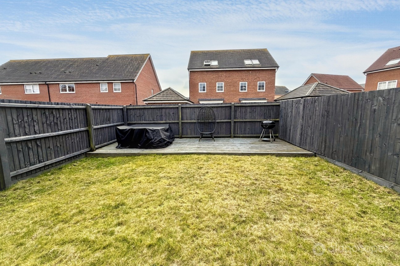 Top Knot Close, Nuneaton, CV11 6DA