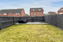 Top Knot Close, Nuneaton, CV11 6DA