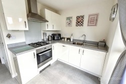 Top Knot Close, Nuneaton, CV11 6DA