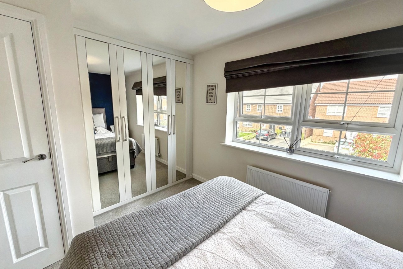 Top Knot Close, Nuneaton, CV11 6DA