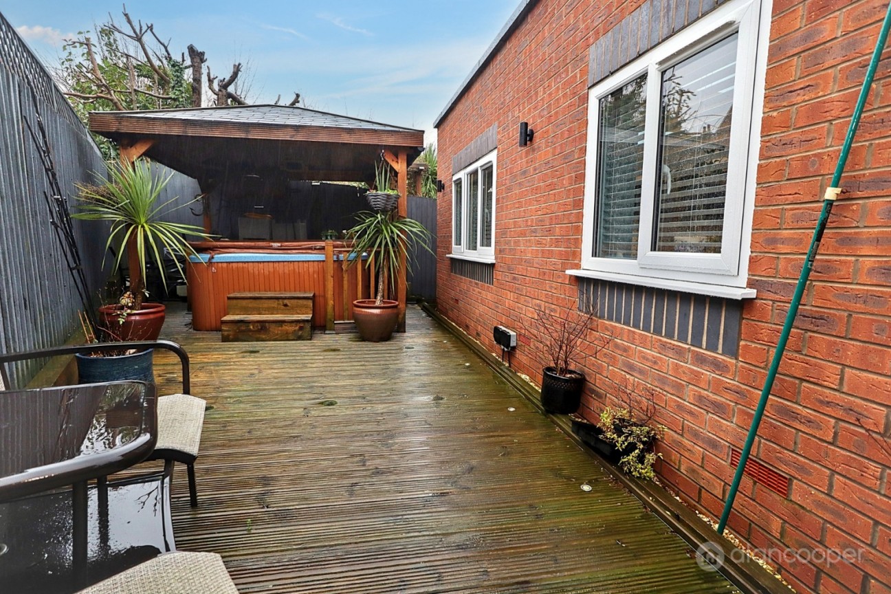 St. Matthews Close, Nuneaton, CV10 8RG