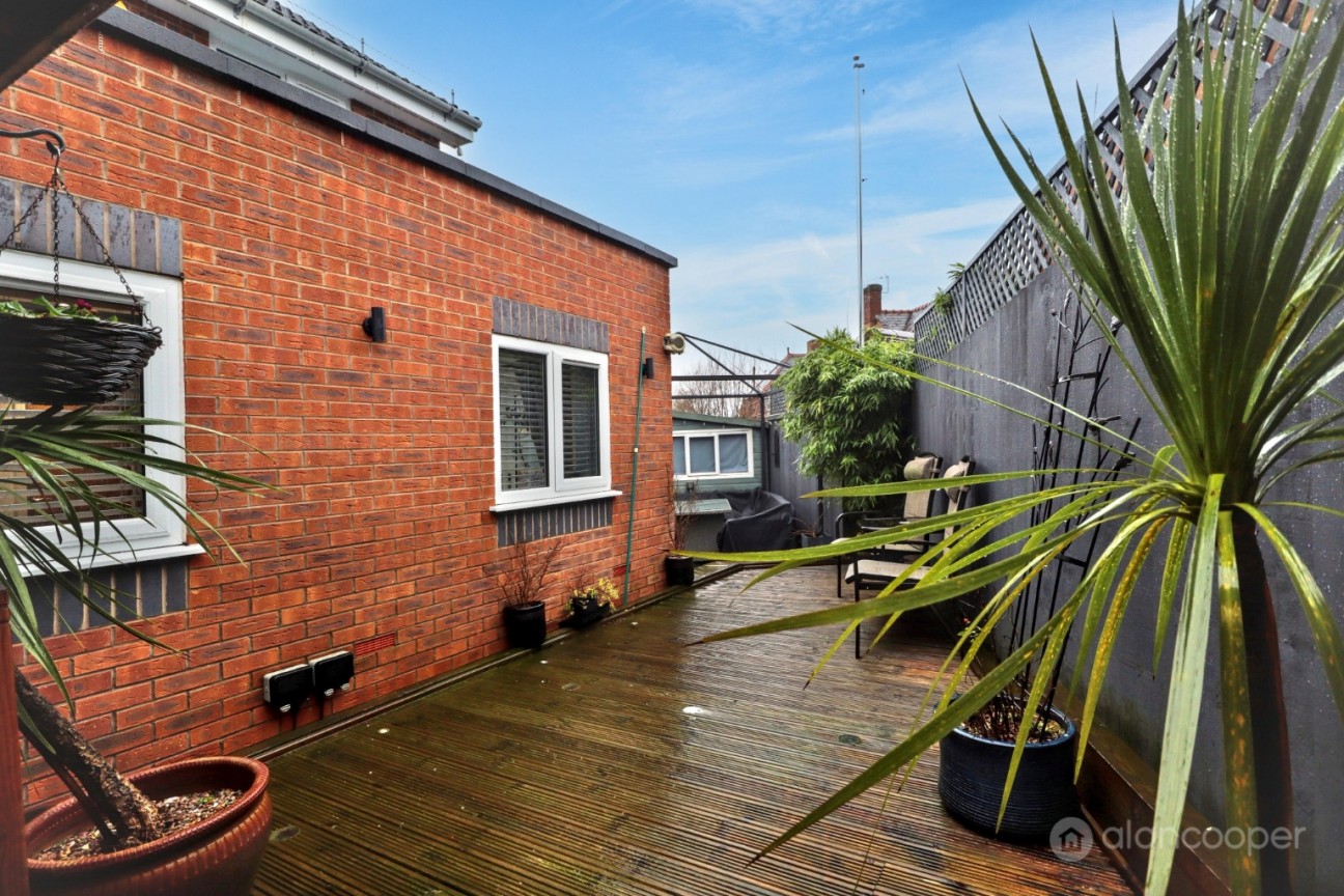 St. Matthews Close, Nuneaton, CV10 8RG