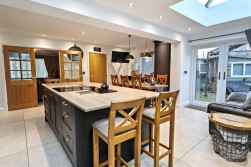 St. Matthews Close, Nuneaton, CV10 8RG