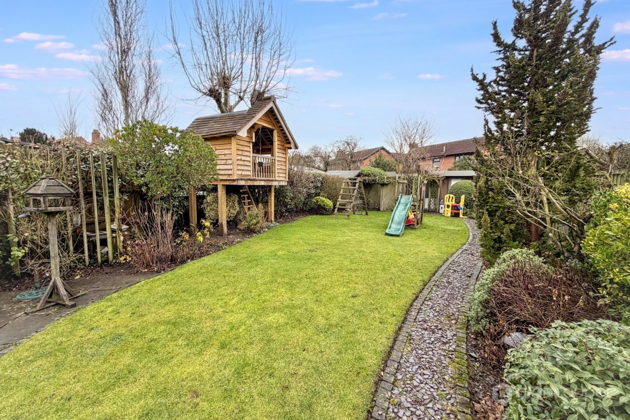 Arnold Road, Stoke Golding, CV13 6JG