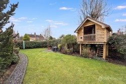 Arnold Road, Stoke Golding, CV13 6JG