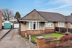 Arundel Road, Bulkington, CV12 9QS