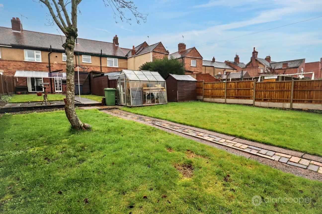 Attleborough Road, Attleborough, Nuneaton, CV11 4JN