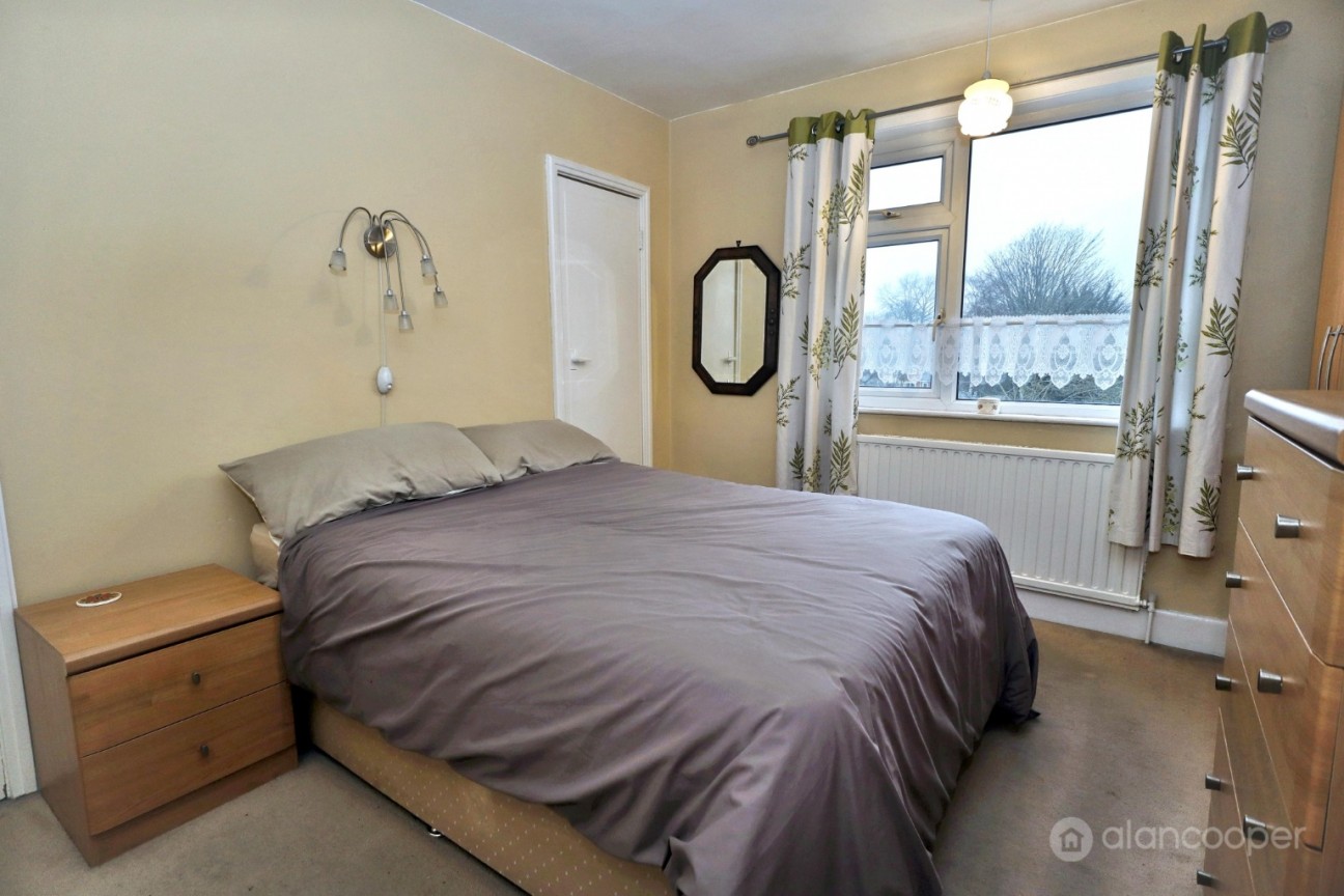 Attleborough Road, Attleborough, Nuneaton, CV11 4JN