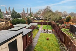 Attleborough Road, Attleborough, Nuneaton, CV11 4JN