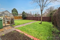 Attleborough Road, Attleborough, Nuneaton, CV11 4JN