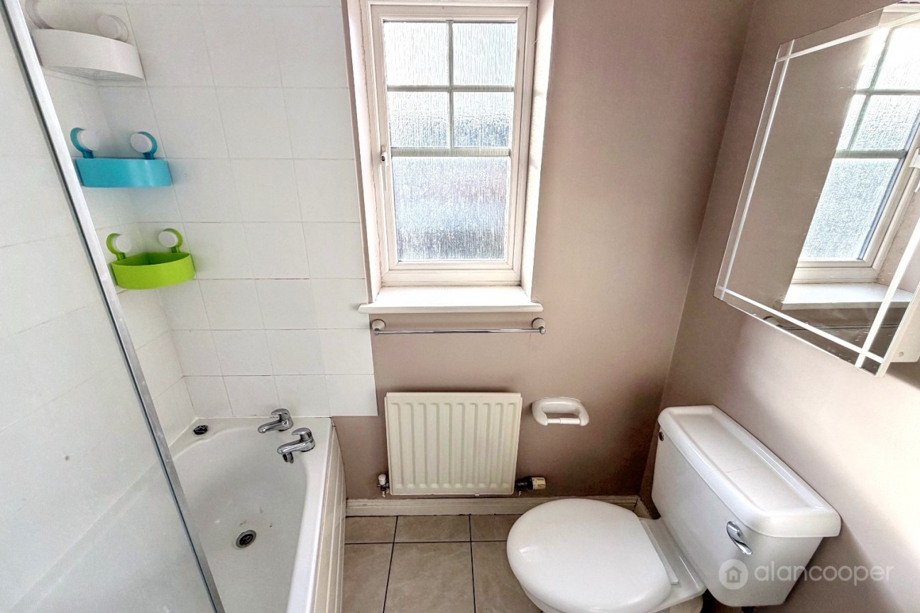 Whitworth Avenue, Hinckley, LE10 0DD