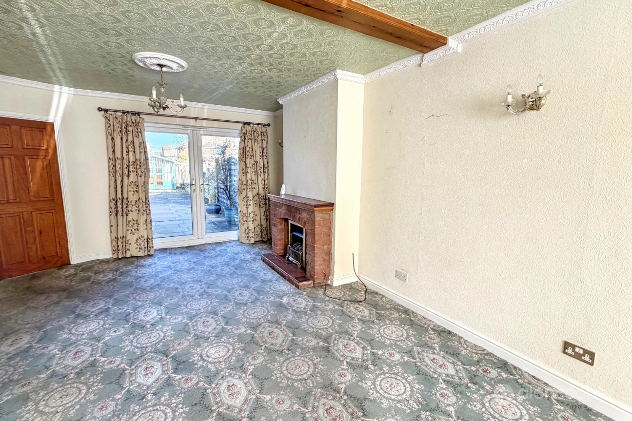 Oakdene Crescent, Weddington, Nuneaton, CV10 0DU