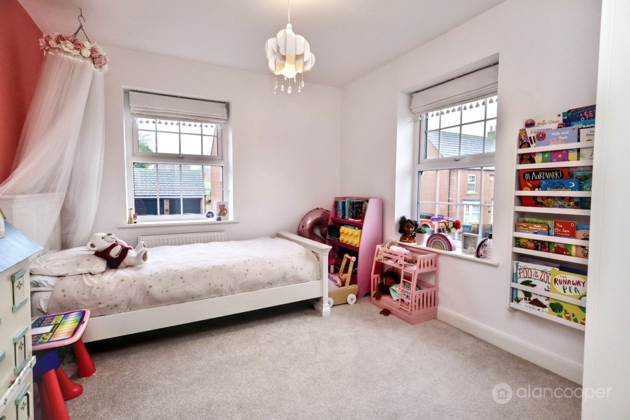 Hilary Bevins Close, Higham On The Hill, Nr Nuneaton, CV13 6AQ