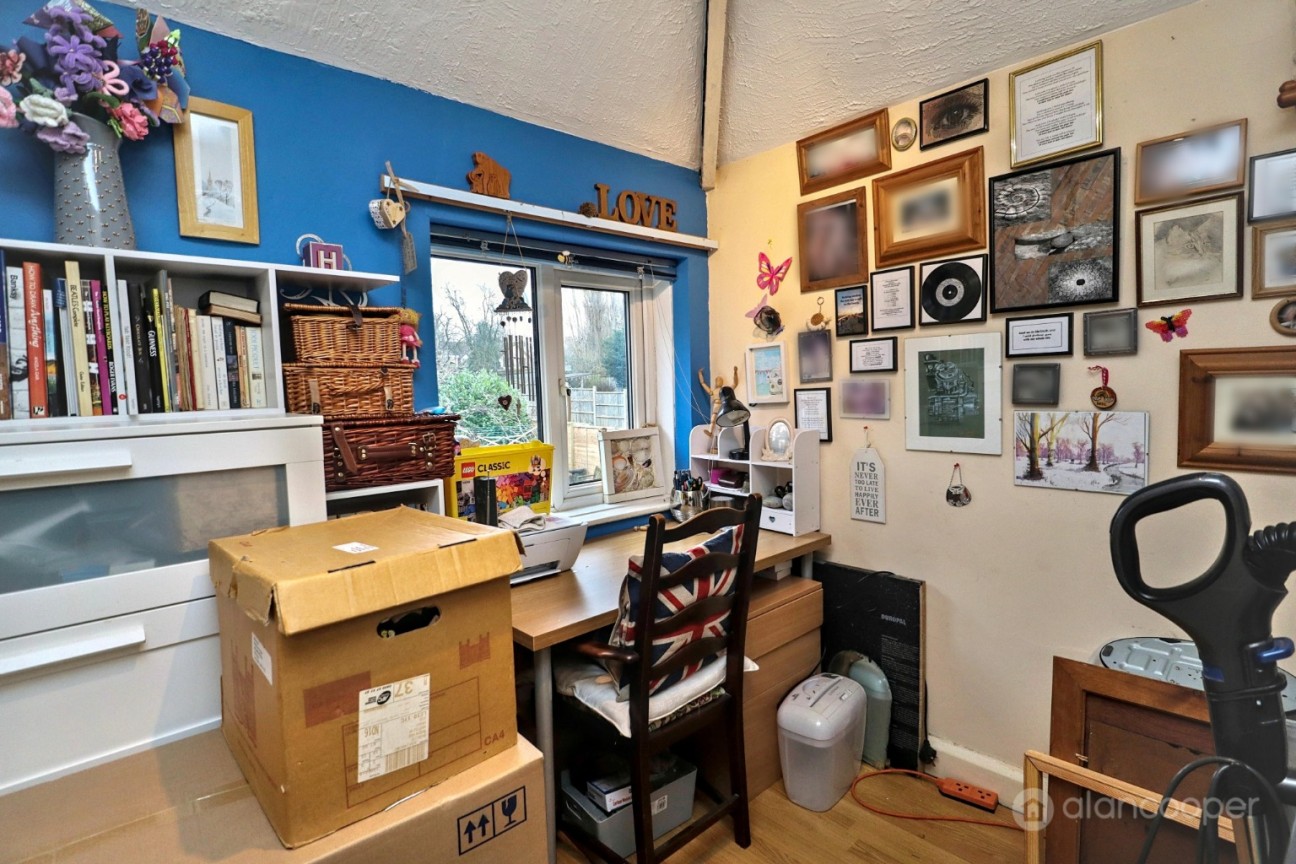 Castle Road, Weddington, Nuneaton, CV10 0EN