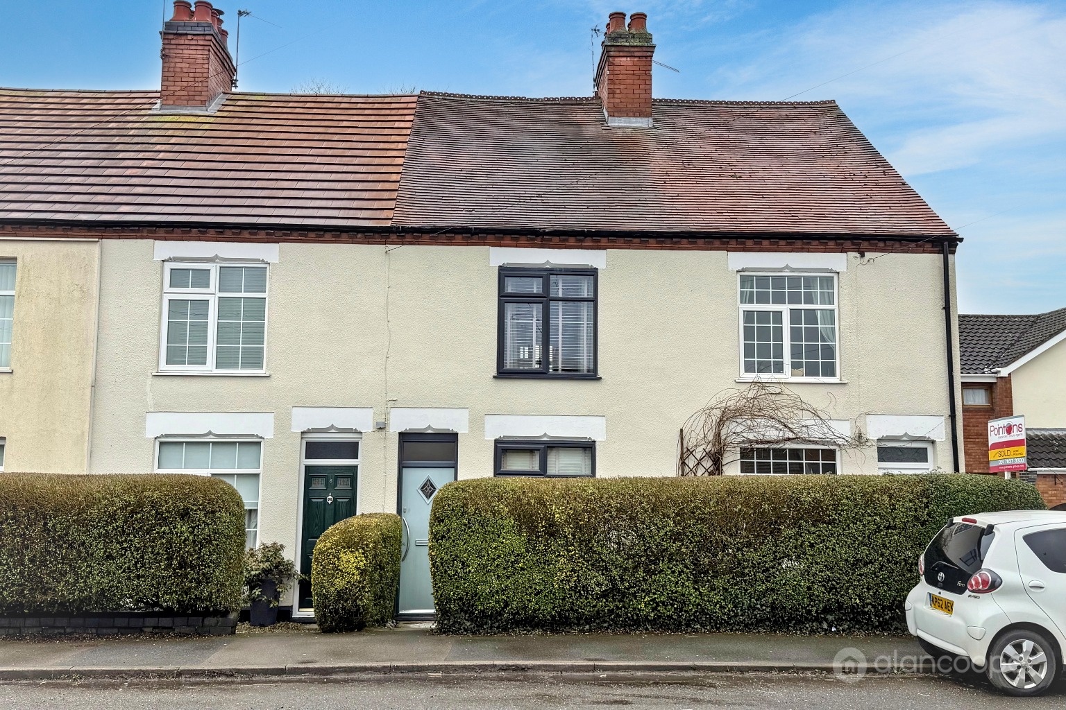 Nuneaton Road, Bulkington, CV12 9QW