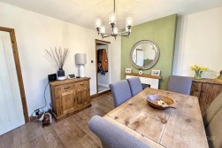 Nuneaton Road, Bulkington, CV12 9QW