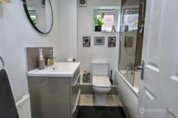 Penshurst Way, Maple Park, Nuneaton, CV11 4XN