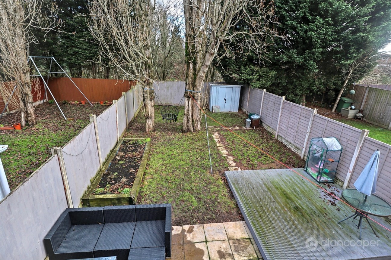 Penshurst Way, Maple Park, Nuneaton, CV11 4XN