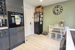 Penshurst Way, Maple Park, Nuneaton, CV11 4XN