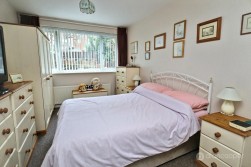 34 Lincoln Avenue, Nuneaton, CV10 9LX