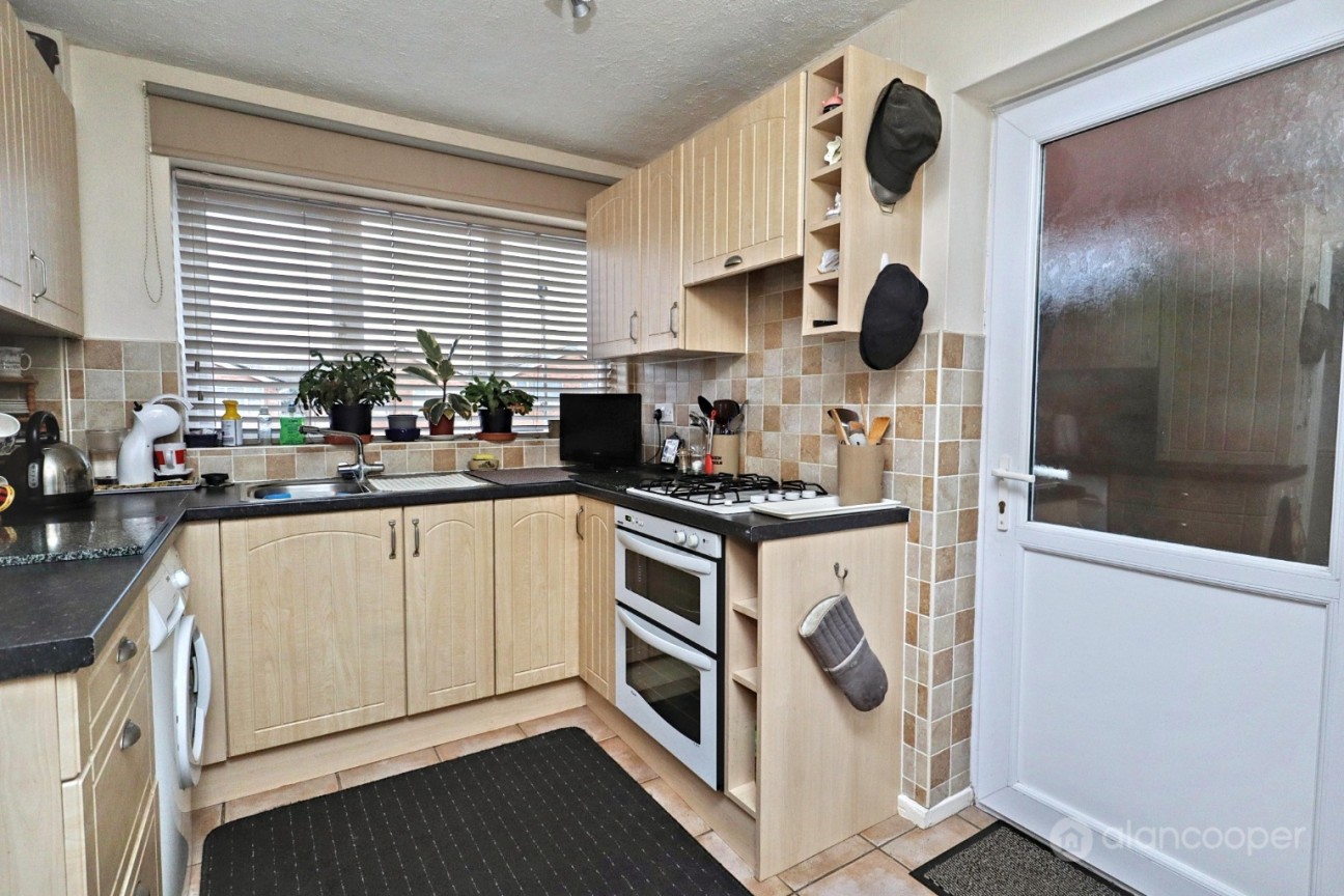 34 Lincoln Avenue, Nuneaton, CV10 9LX