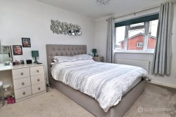 Launceston Drive, Horeston Grange, Nuneaton, CV11 6FT