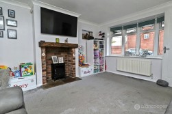 Launceston Drive, Horeston Grange, Nuneaton, CV11 6FT