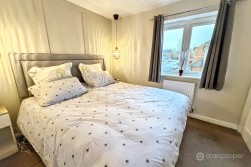 Upton Drive, Maple Park, Nuneaton, CV11 4GF