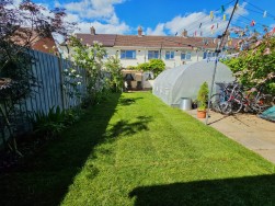 Cedar Road, Camp Hill, Nuneaton CV10 9DN