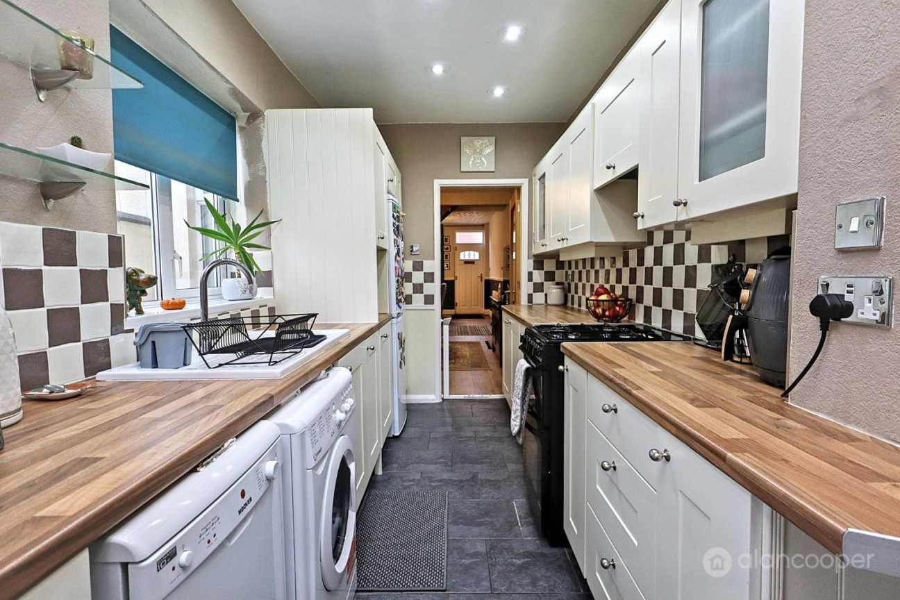 Toler Road, Abbey Green, Nuneaton, CV11 5EP