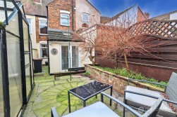 Toler Road, Abbey Green, Nuneaton, CV11 5EP