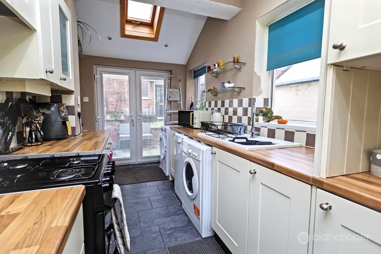 Toler Road, Abbey Green, Nuneaton, CV11 5EP