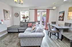 Cygnet Avenue, Penn's Croft, Nuneaton, CV10 7GP