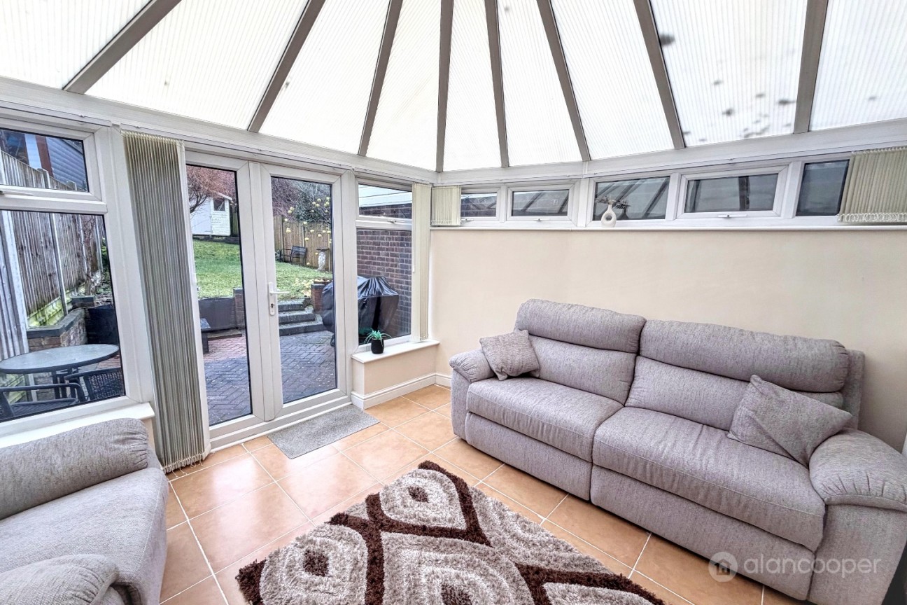 Amos Jacques Road, Bedworth, CV12 8BS