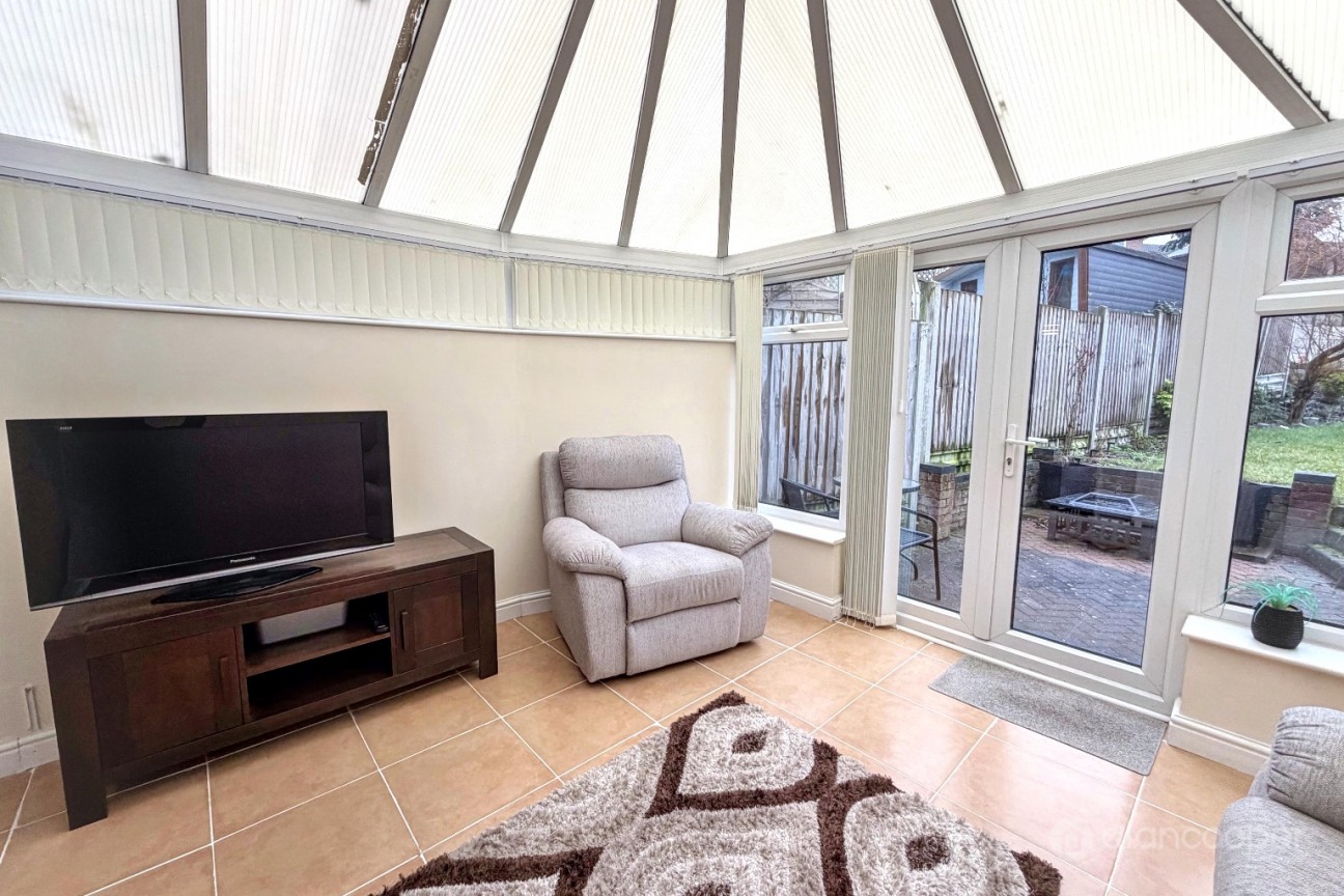 Amos Jacques Road, Bedworth, CV12 8BS