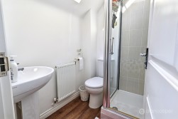 Edinburgh Road, Nuneaton, CV10 9FP